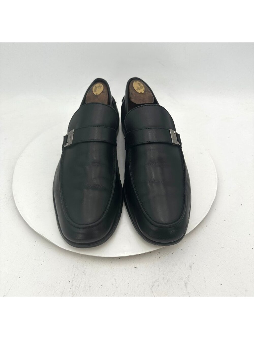Salvatore Ferragamo Men Size 8 EE Black Leather Buckle Pull On Loafer Shoes
